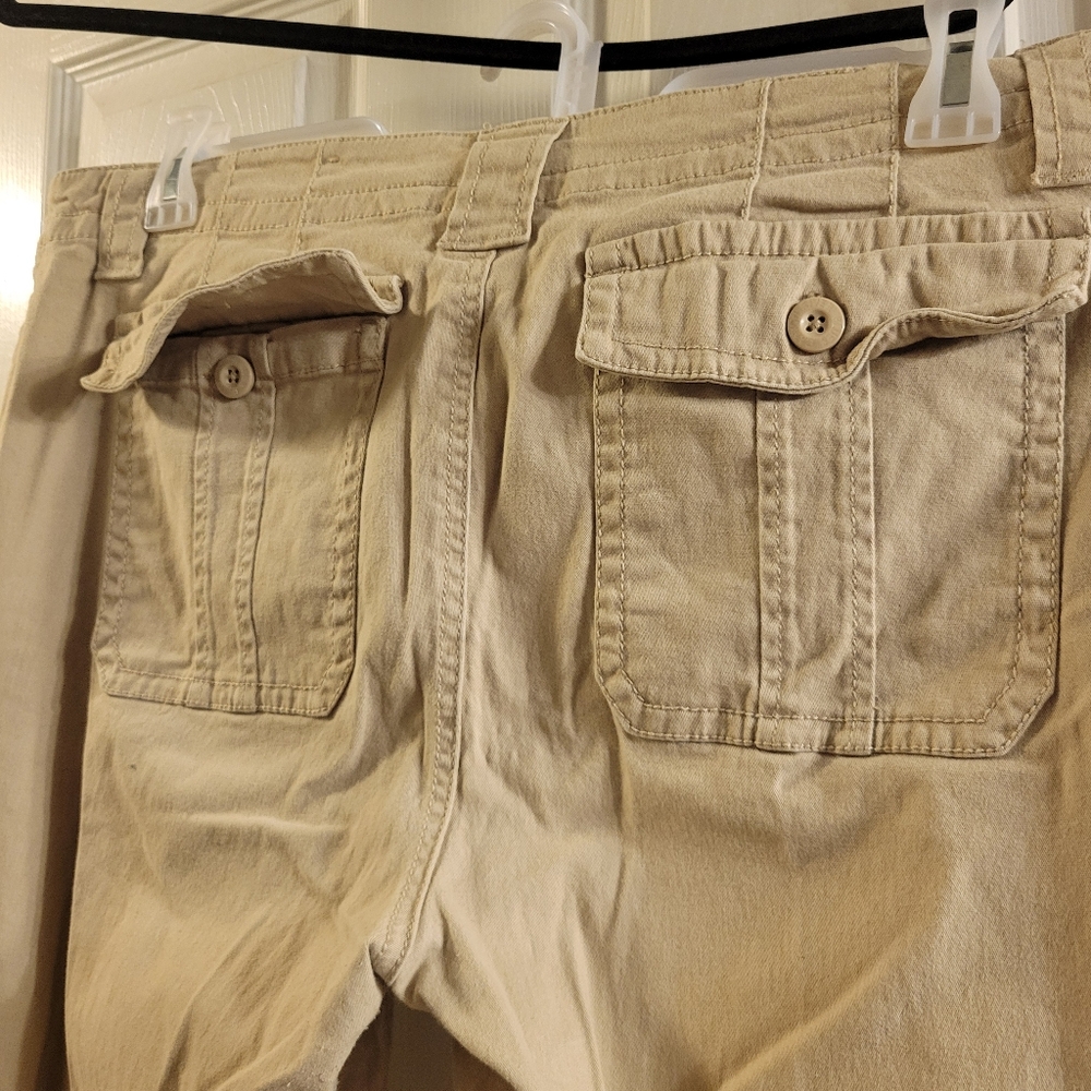 Canyon River Blues Khaki pants size 14 cargo back pockets with buttons